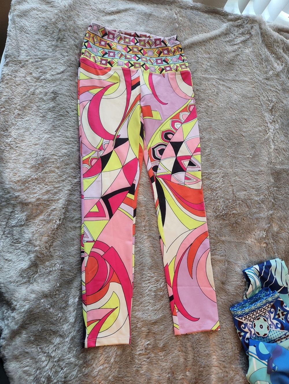 Color-Block Patterned Stretch Leggings - Pink & Blue Set Bundle - Picture 7 of 9